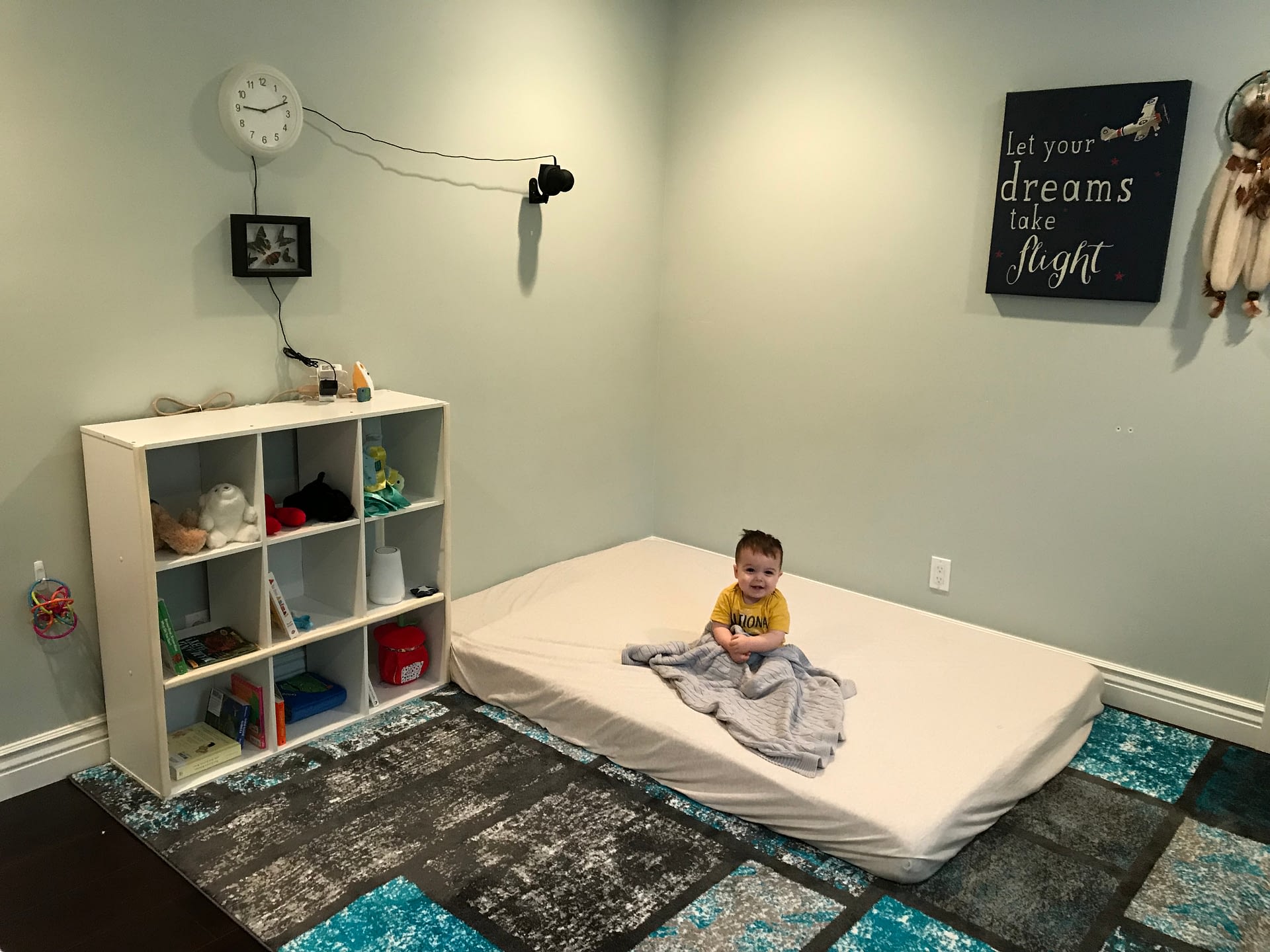 montessori child bed